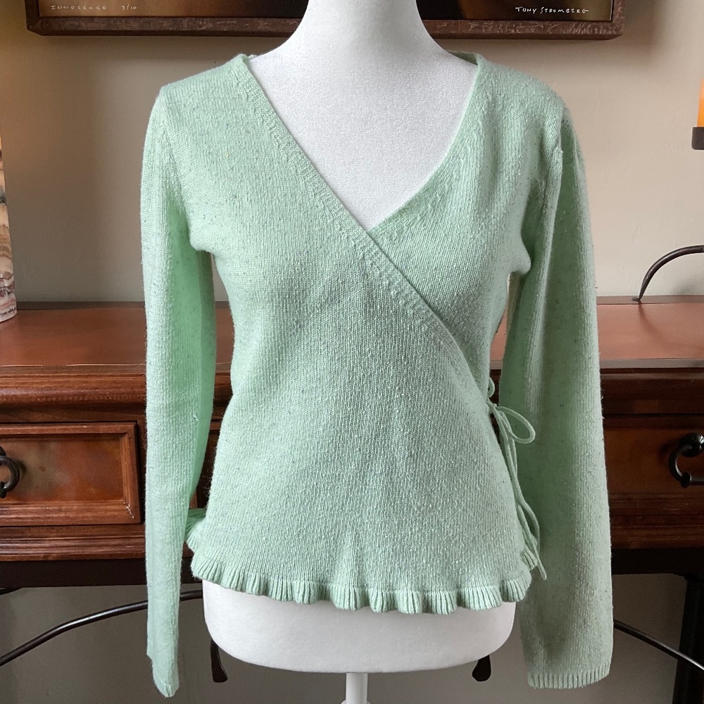 New York & Company Side-Tie Sweater.  Mint. Size S